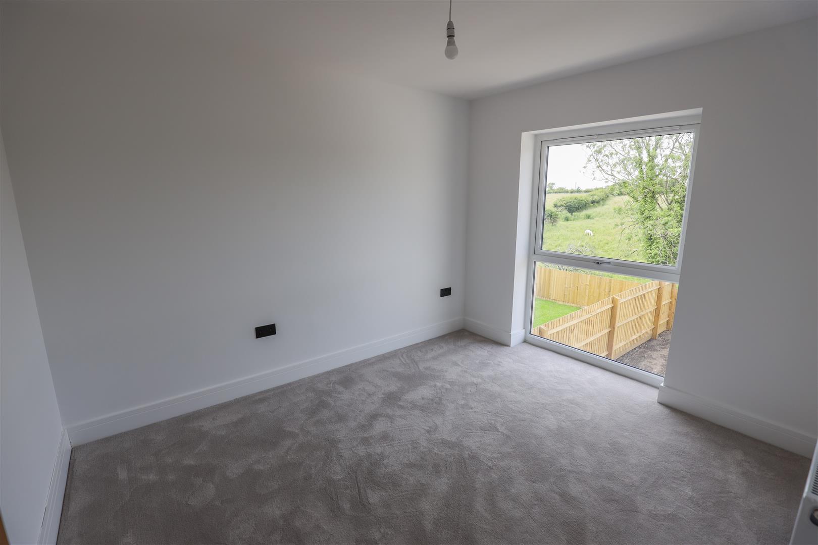 5 Gerddi'r Hen Fragdy, Nr Llantwit Major, Vale of Glamorgan, CF61 2AA